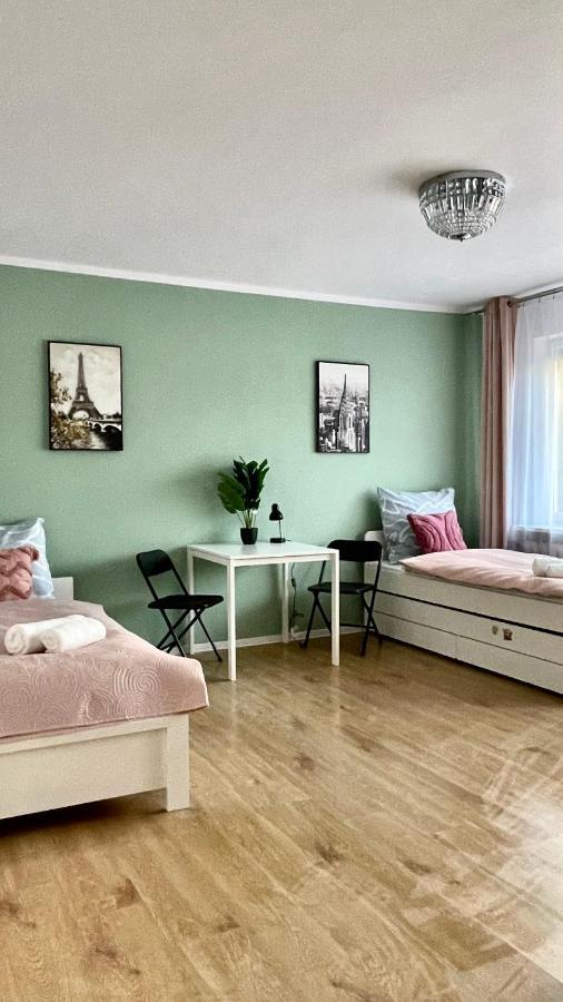 Beautiful Rooms In Szczecin - Parking Gratis المظهر الخارجي الصورة